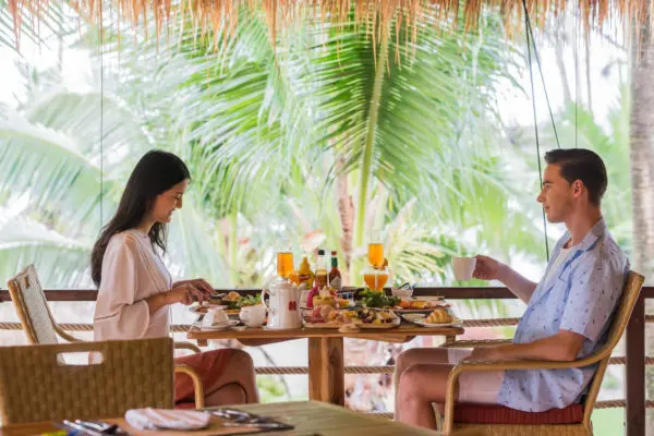 BEACHFRONT RESTAURANT 9 11