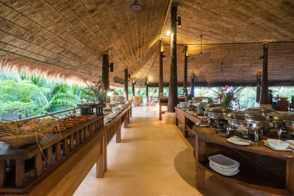 BEACHFRONT RESTAURANT 5 24