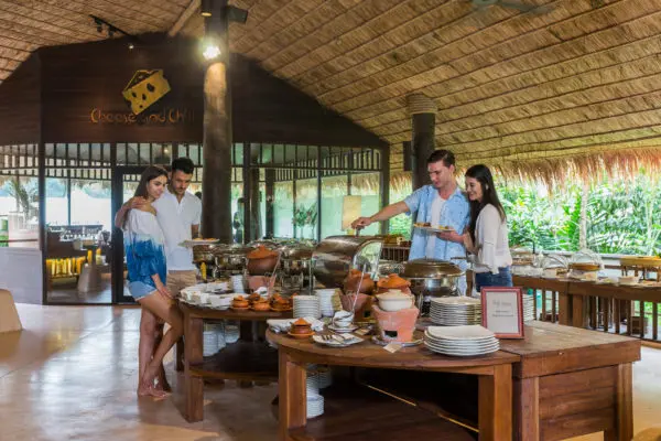BEACHFRONT RESTAURANT 26 37