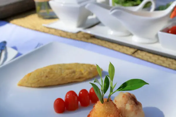 BEACHFRONT RESTAURANT 20 46