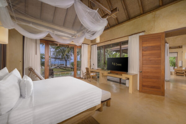 BEACHFRONT SUITE POOL VILLA 9 6) Beachfront Suite Pool Villa(1)